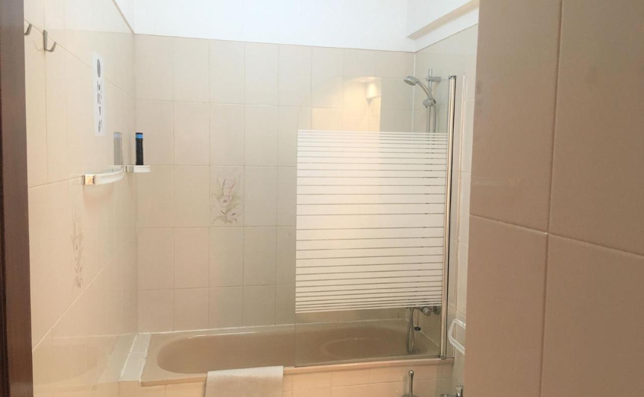 Apartamento Lisboa - Reboleira Амадора Екстериор снимка